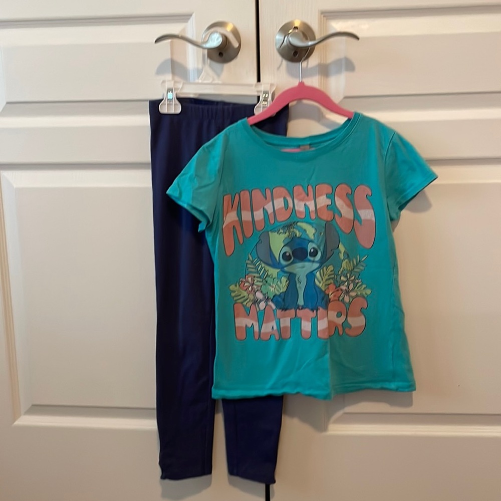 Stitch outfit
